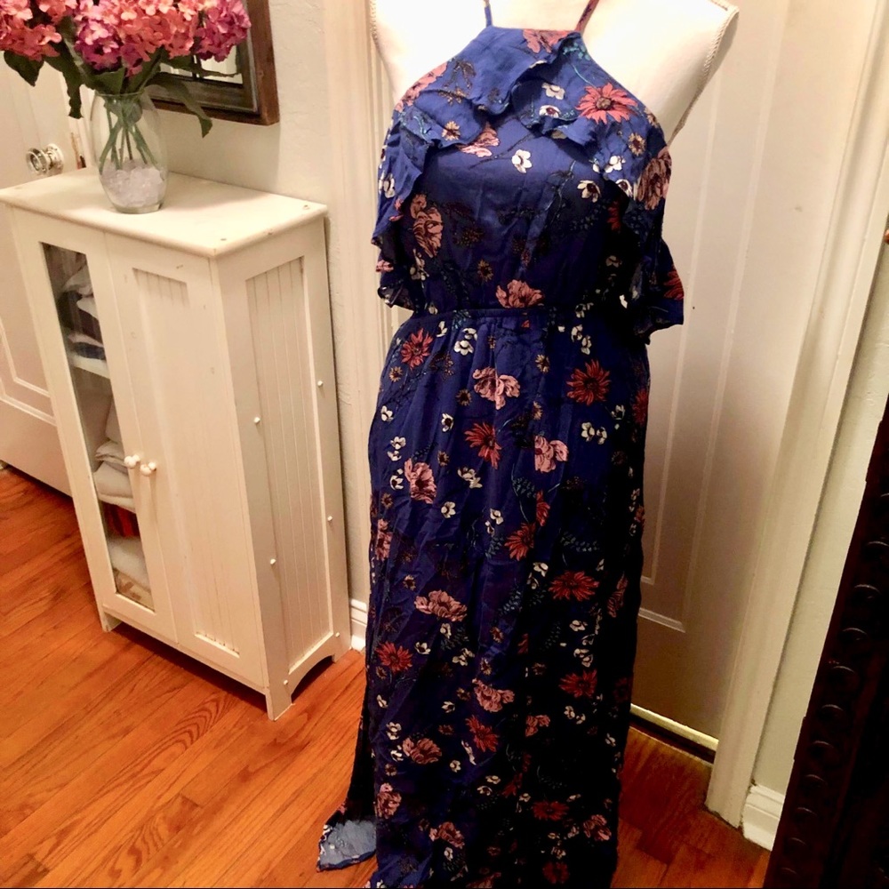 Long cold shoulder maxi floral sundress